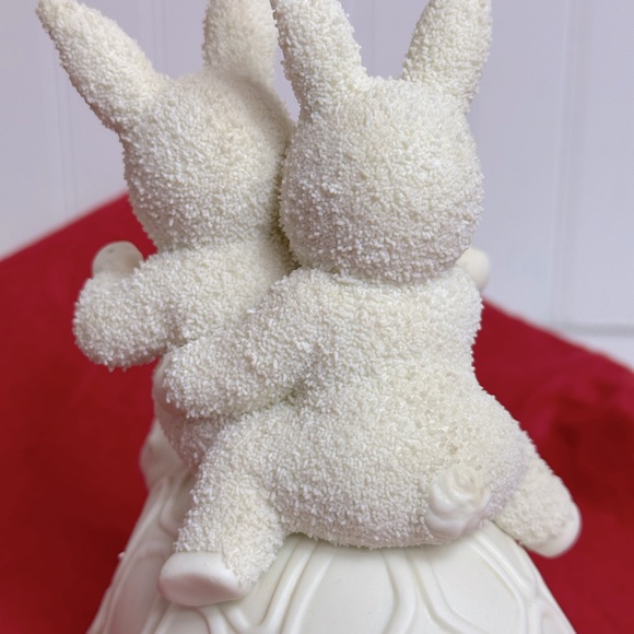 Vintage Snowbabies riding a turtle figurine(1995) - Picture 6 of 12